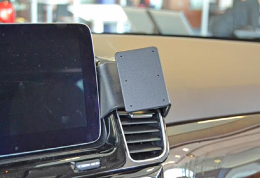 Proclip MB GL/GLE/GLS-Class 2017- Angled mount