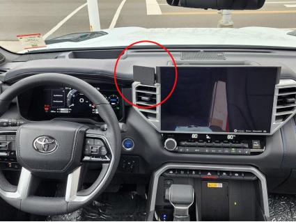 Proclip Toyota Tundra 22- Center mount