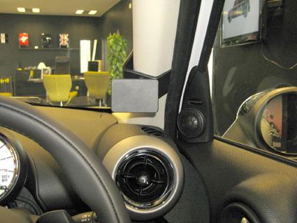 Cooper Countryman right mount RHD 2010-