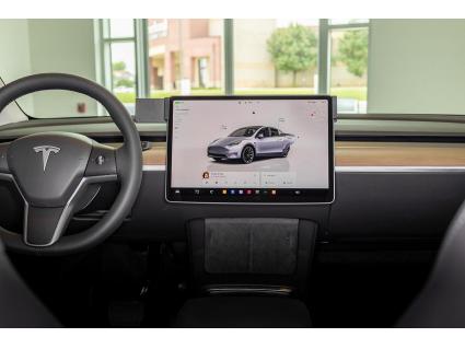 Proclip Tesla Model Y 25½- Center mount