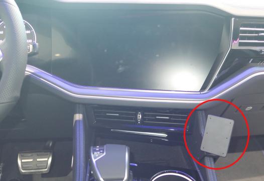 Proclip Volkswagen Touareg 24- Angled mount
