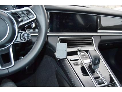 Proclip Porsche Panamera 2018- console mount, left