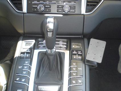 Proclip Porsche Macan 2015- Console Mount Right