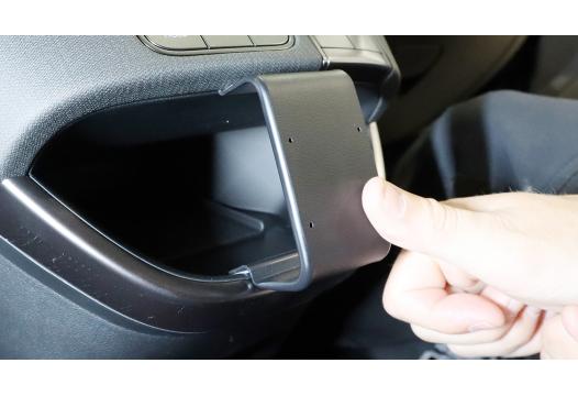 Proclip Hyundai Inster 25- Center mount