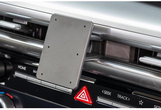 Proclip Hyundai Ioniq 9 26- Center mount
