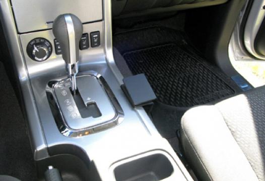 Proclip Nissan Navara 11- Console mount