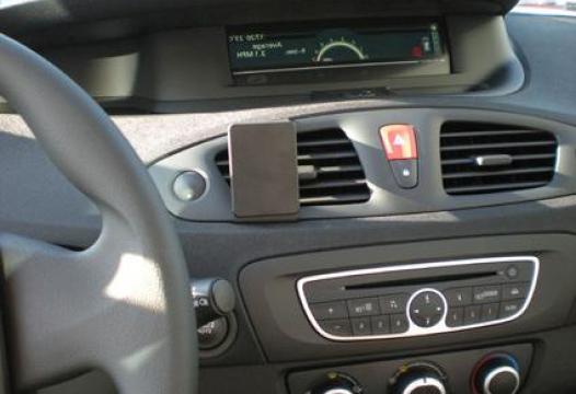 Proclip Renault Scenic 10- Center mount