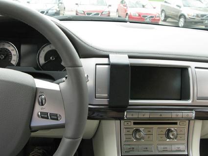 Proclip Jaguar XF 09- center