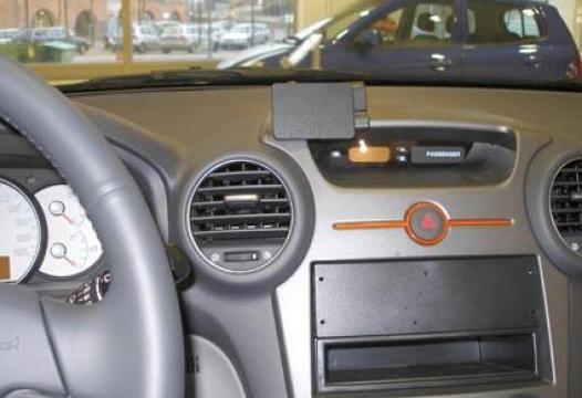 Proclip Kia Carens III 07- center