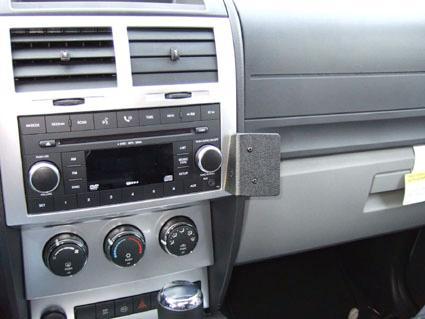 Proclip Dodge Nitro 07- angled