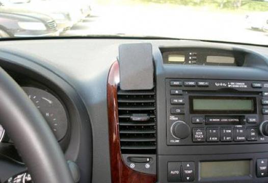 Proclip Kia Carnival 06- center