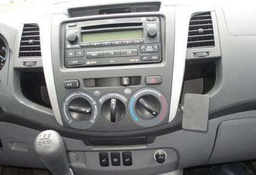 Proclip Toyota HiLux 06- angled