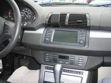 Proclip BMW X5 01-05 center (only with navigation)
