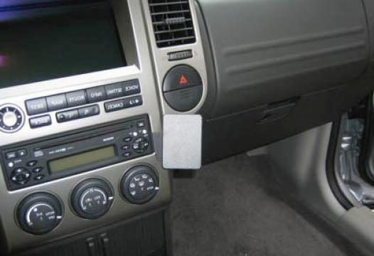 Proclip Nissan X-Trail 04-05 angled