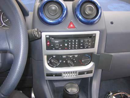 Proclip Peugeot 1007 05- angled