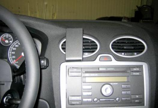 Proclip Ford Focus 05- center