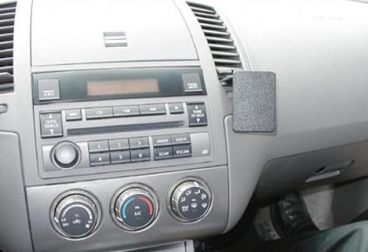 Proclip Nissan Altima 05- angled