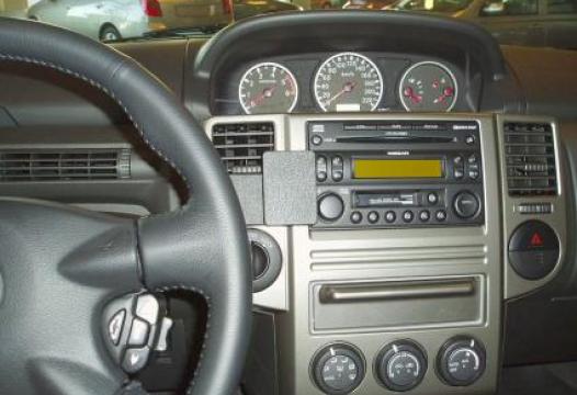 Proclip Nissan X-Trail 04- center NOT for car with navigation