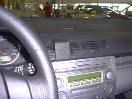 Proclip Mazda 2 03- center