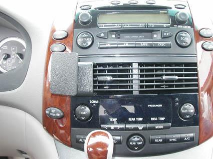 Proclip Toyota Sienna 04- center