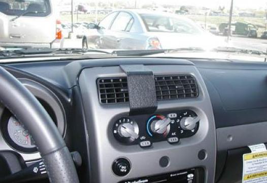 Proclip Nissan Frontier 03-04/Xterra 02-04 Center