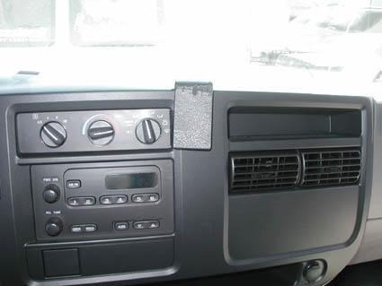 Proclip Chevrolet Van 03- angled