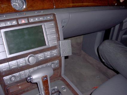 Proclip VW Phaeton 03- angled