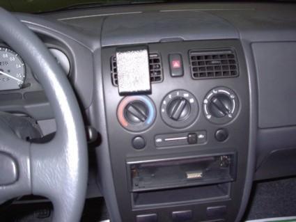 Proclip Daihatsu Sirion 02- center