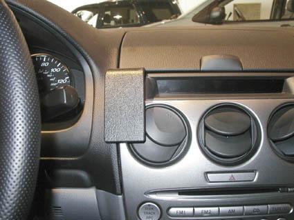 Proclip Mazda 6 02- center