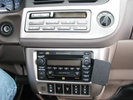 Proclip Toyota Sienna 01- angled