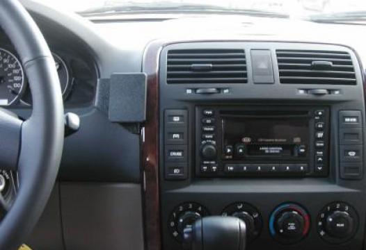 Proclip Kia Carnival 02-03 center