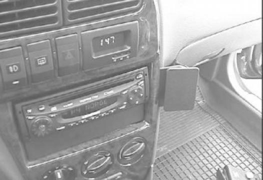 Proclip Kia Shuma II/Sephia II 01- ang