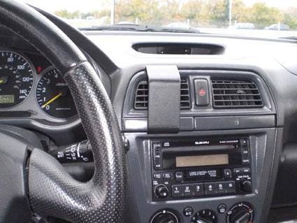 Proclip Subaru Impreza 01- center