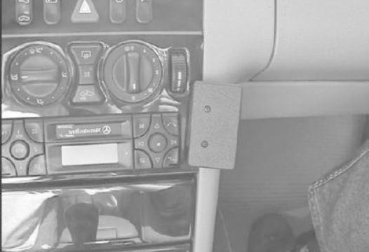 Proclip Mercedes E-serie 95- angled