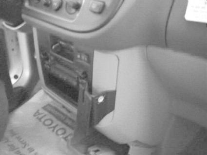 Proclip Toyota Sienna 98- angled
