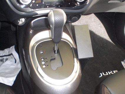 Proclip Nissan Juke 11- Console mount