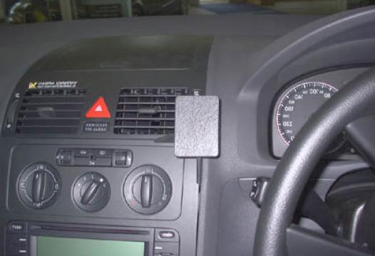 Proclip Volkswagen Touran 03- center RHD