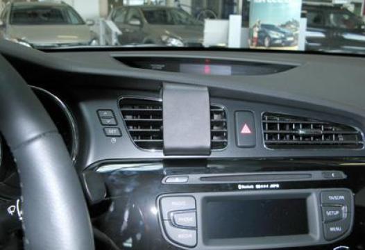 Proclip Kia Cee'd 2012- Center mount