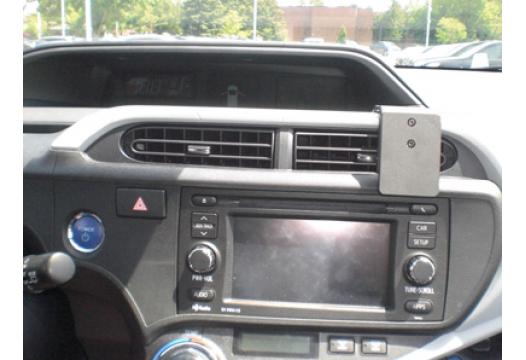 Proclip Toyota Prius C 12 - Center mount