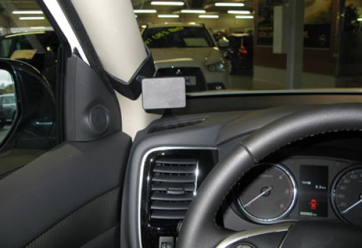 Proclip Mitsubishi Outlander 13- Left mount