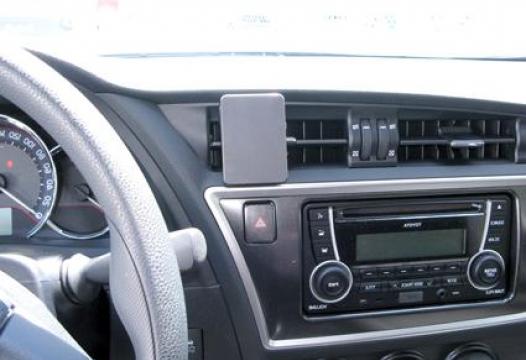 Proclip Toyota Auris 13- center mount