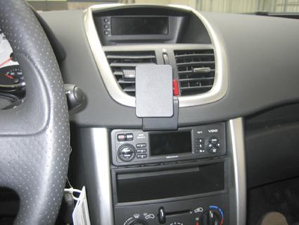 Proclip Peugeot 207 06- center