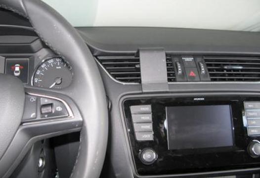 Proclip Skoda Octavia III 13- center mount