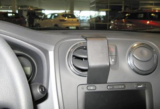 Proclip Dacia sandero 13- center mount