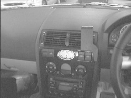 Proclip Ford Mondeo 01-07 center RHD
