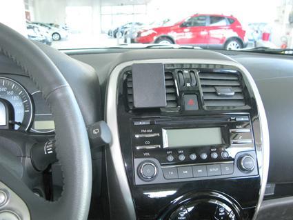 Proclip Nissan Micra 2014- Center mount
