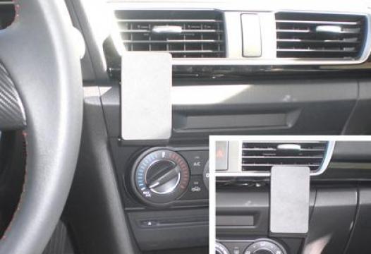 Proclip Mazda 3 2014- Center mount