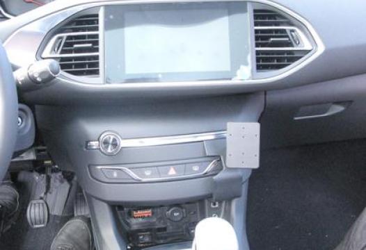 Proclip Peugeot 308 2014- angled